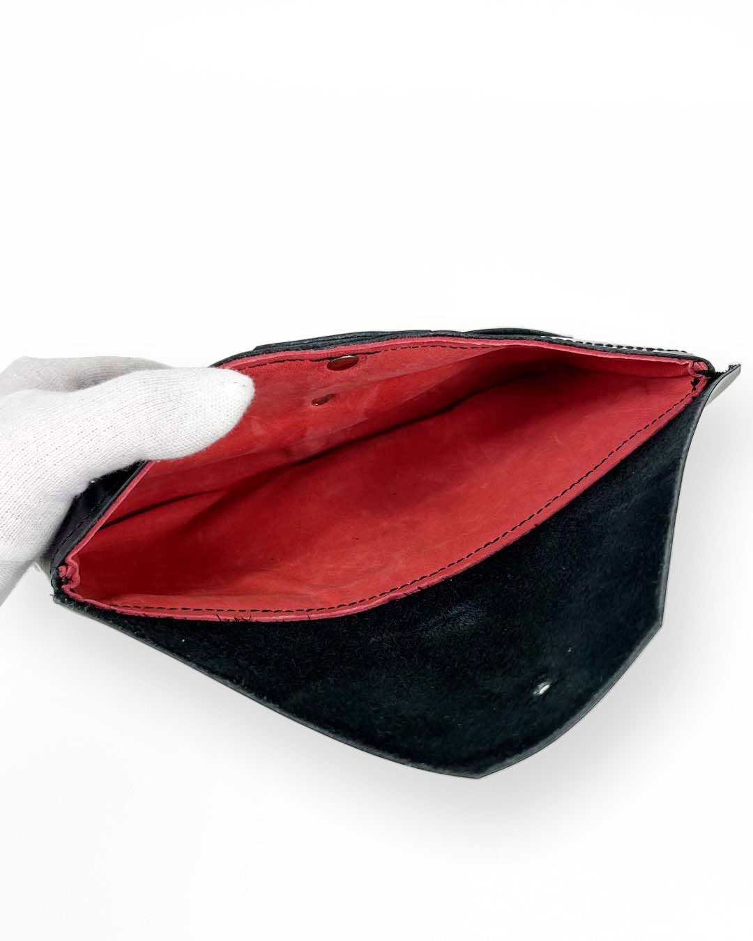 CLUTCH Lack schwarz – L I N A F A K T U R