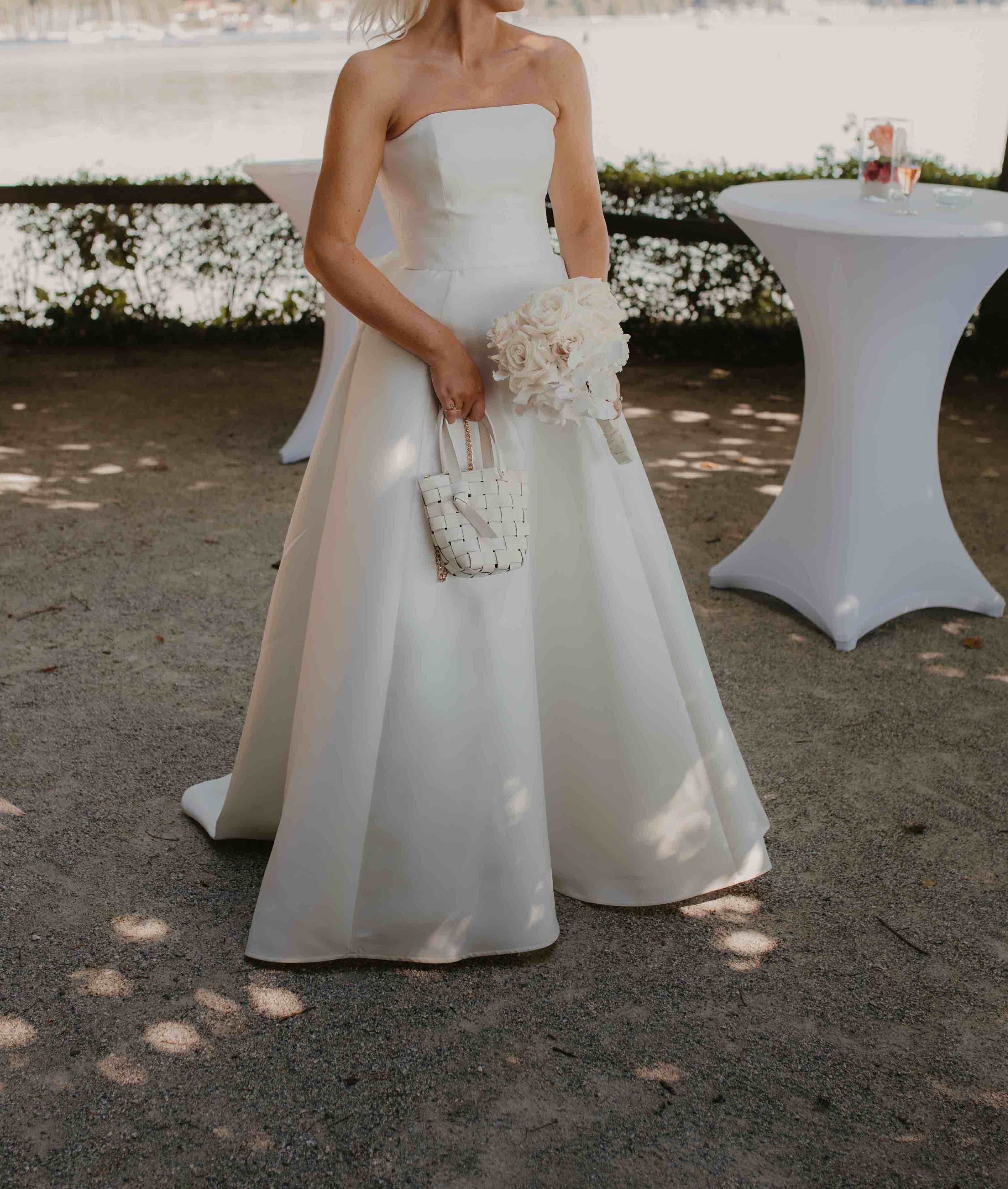 Hochzeit_Braeute_SOPHIE_fbbfaf73-b6bd-46a2-a531-63f6e531d6be.jpg