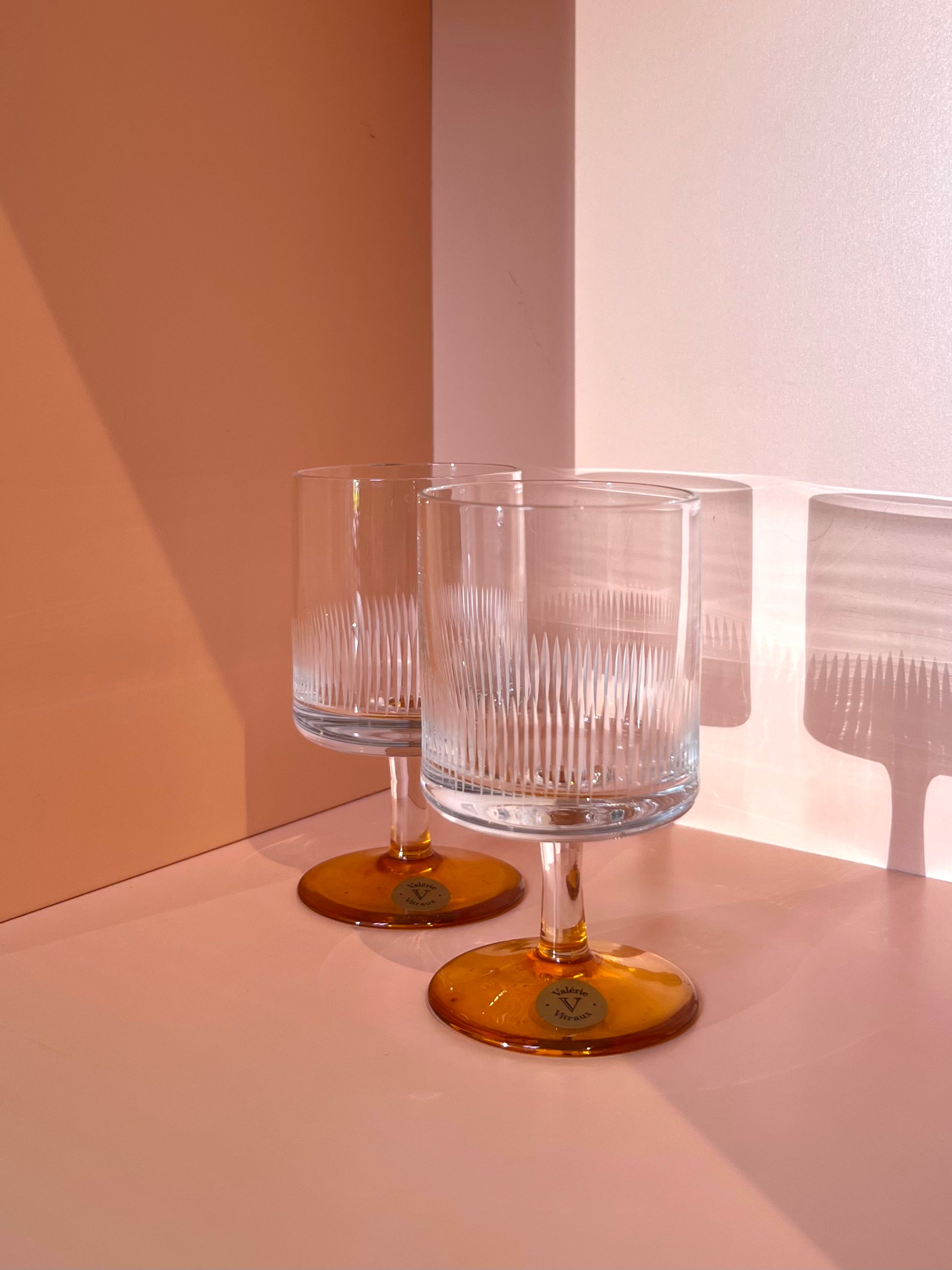 Likörglas · geriffelt · gelb