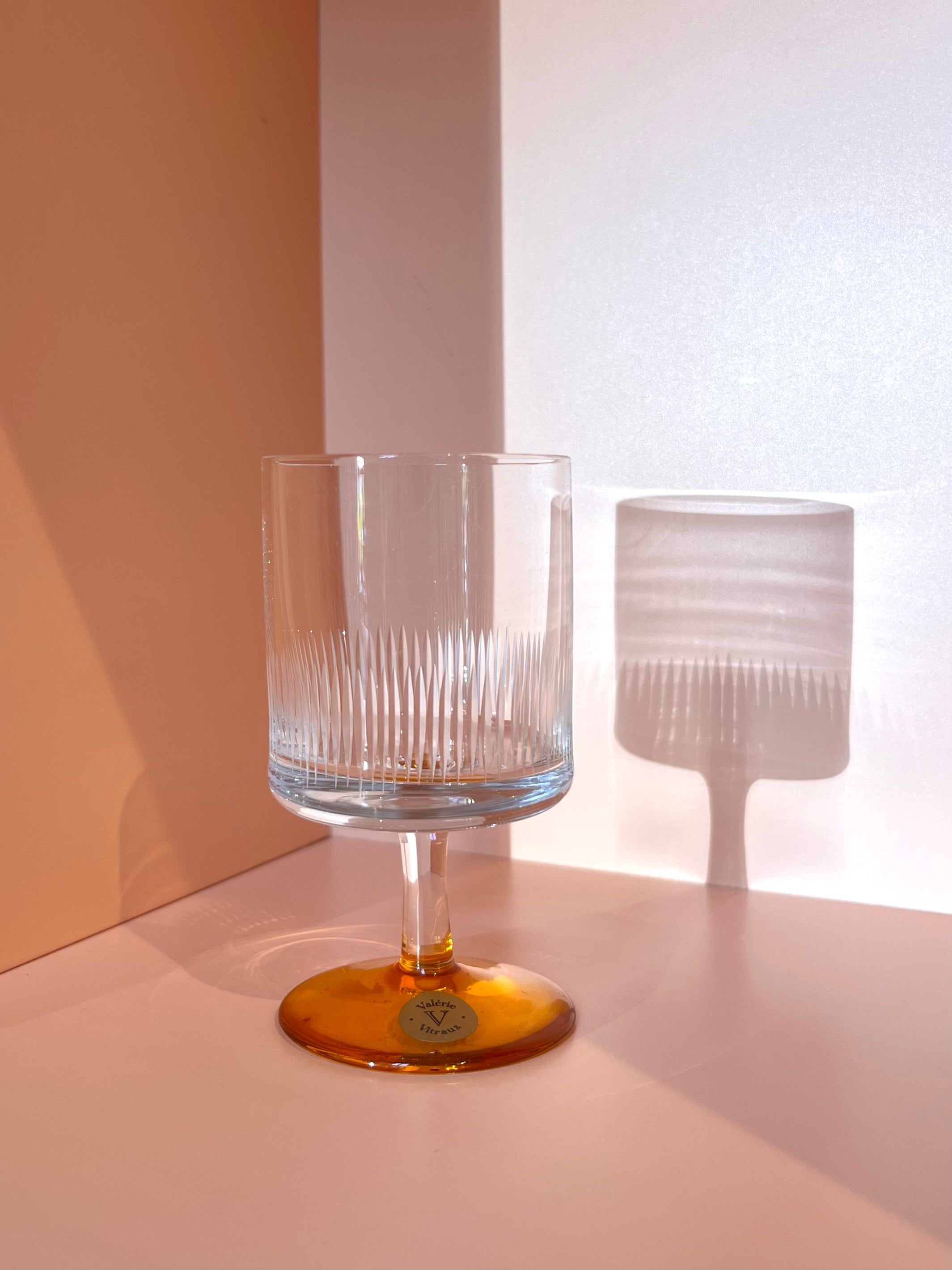 Likörglas · geriffelt · gelb