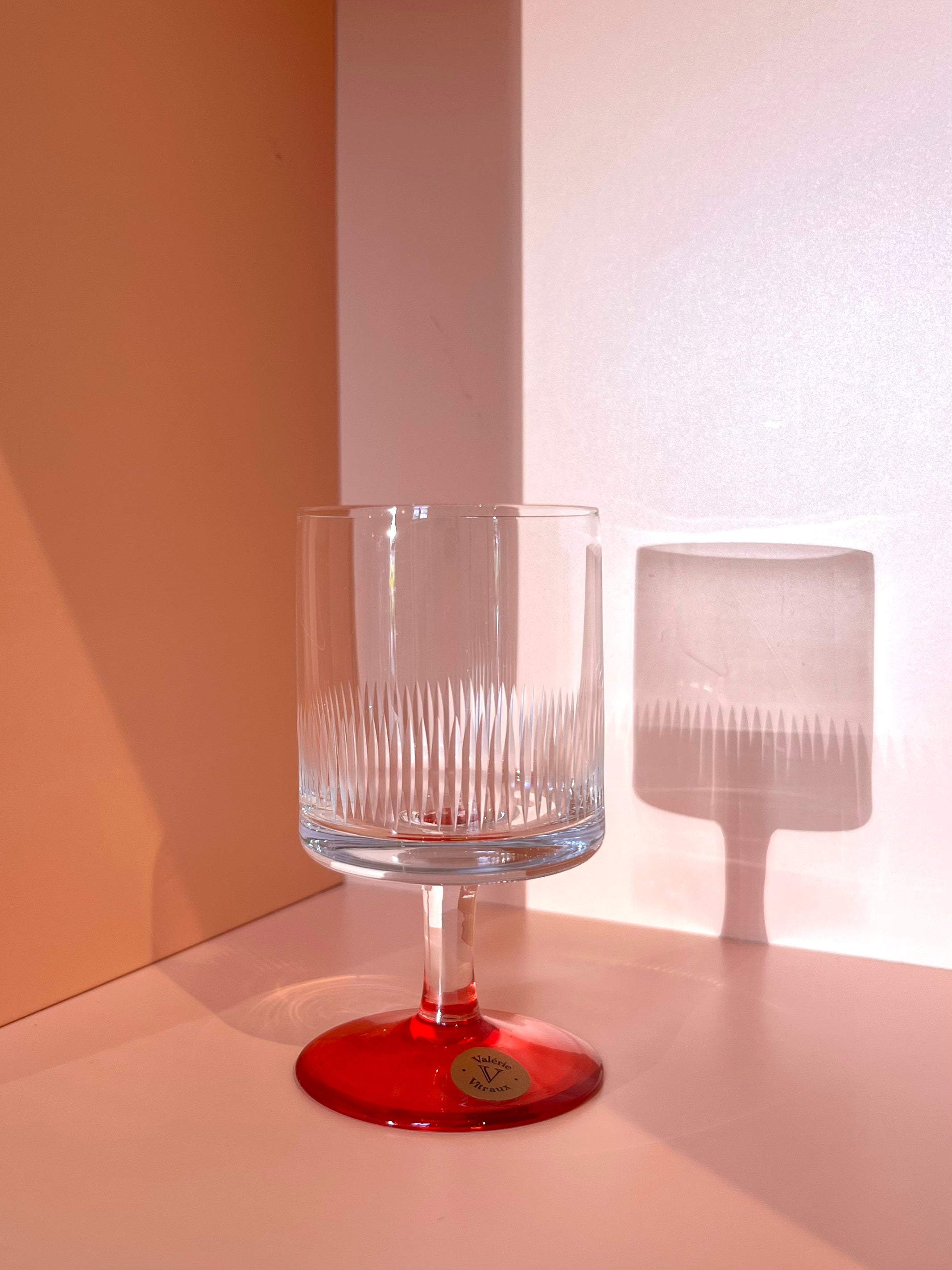 Likörglas · geriffelt · rot