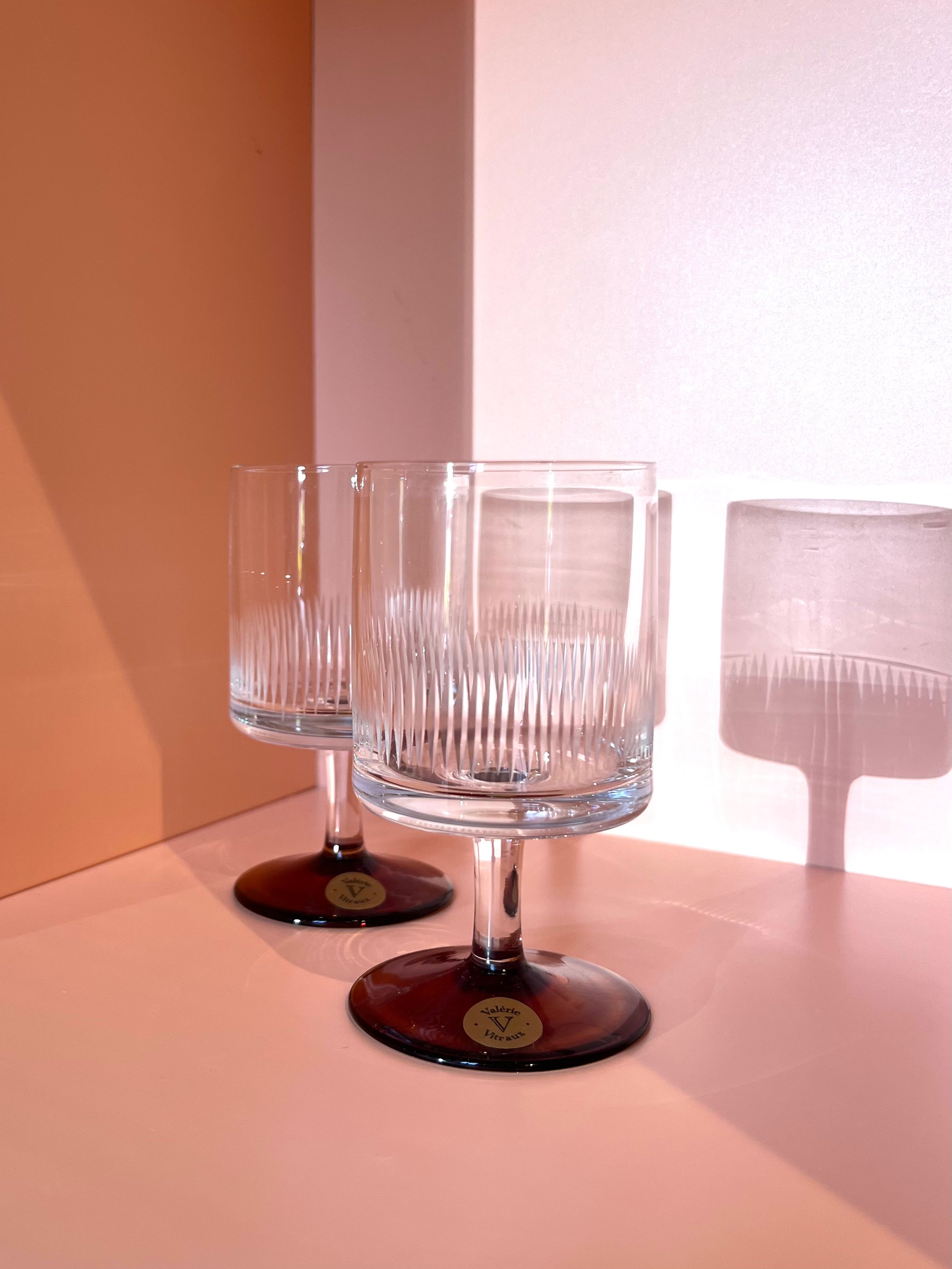 Likörglas · geriffelt · hellbraun
